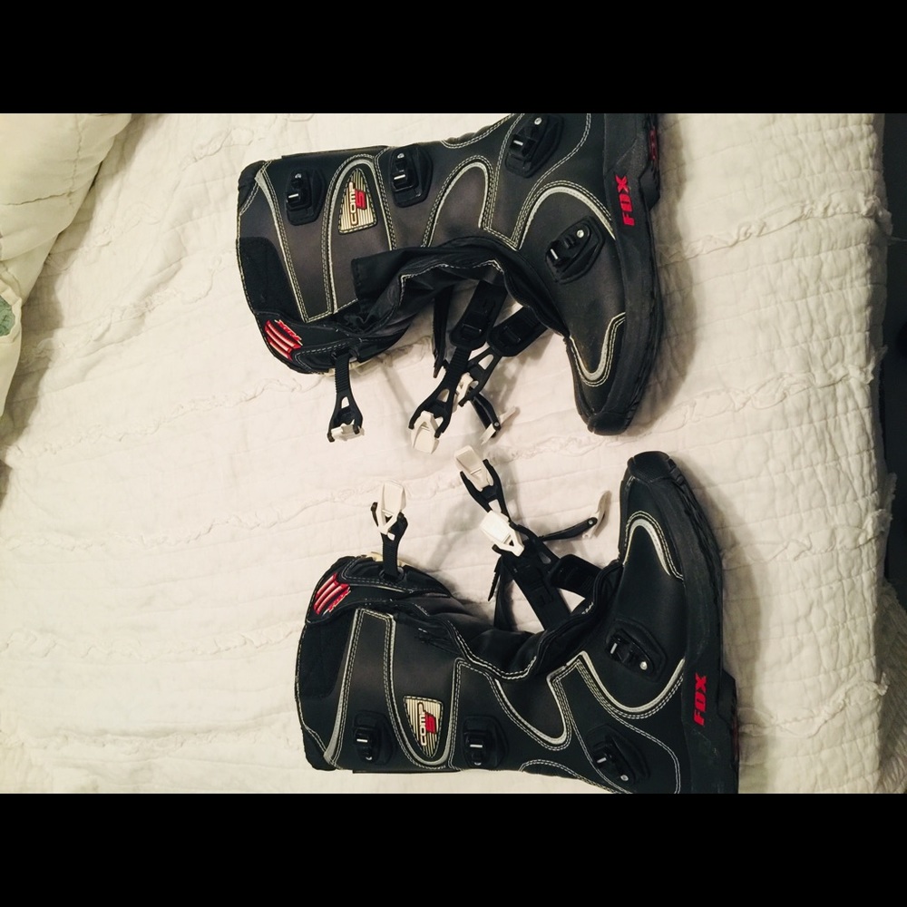 Fox Comp 5 dirt bike boots. Youth Size 8.